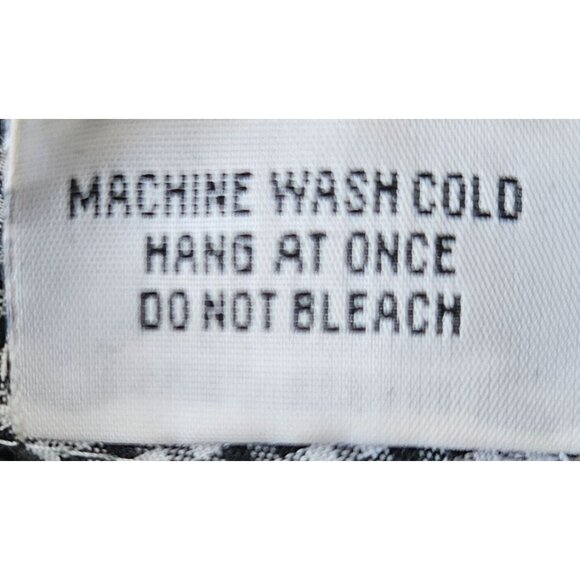 MILI Designs Woman SZ XL Gingham Western Shirt With Embroidered Animals Novelty - Picture 9 of 9